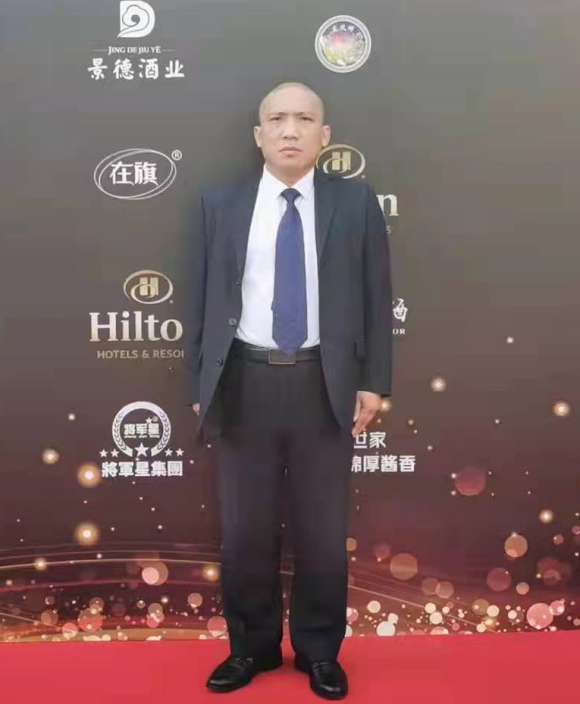 河南龍鳳蟬生物科技有限公司創始人胡永亮