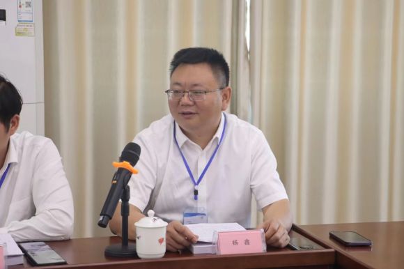 贛州市人大代表、興國春天文化傳媒有限公司董事長、興國縣非物質文化遺產博物館負責人楊鑫